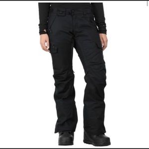 686 Snowboarding Pants